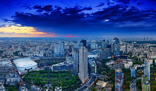 La Defense Paris au Matin