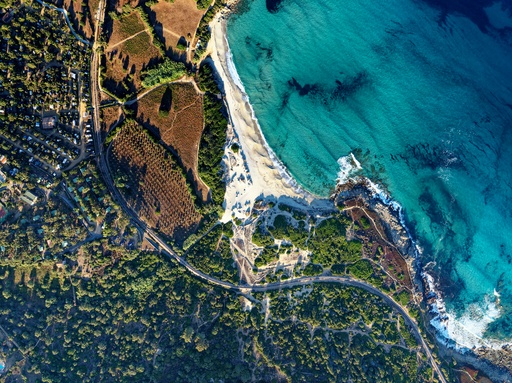 Plage de Bodri Vue Verticale